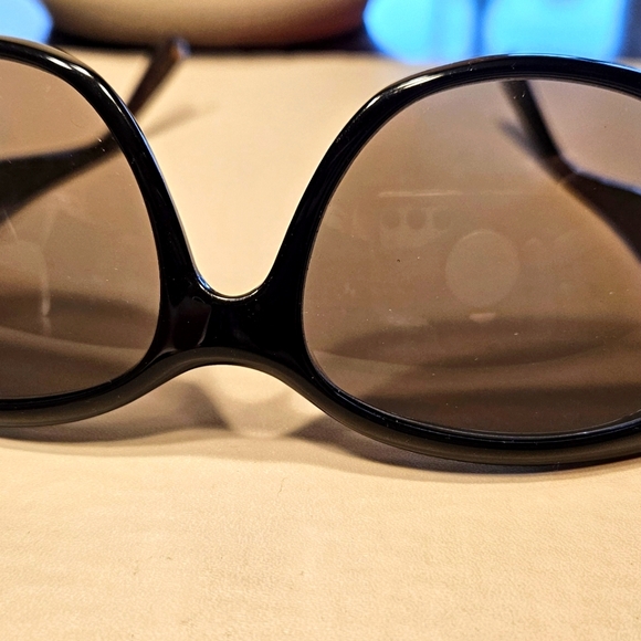 Jimmy ChooSunglasses - Picture 3 of 9